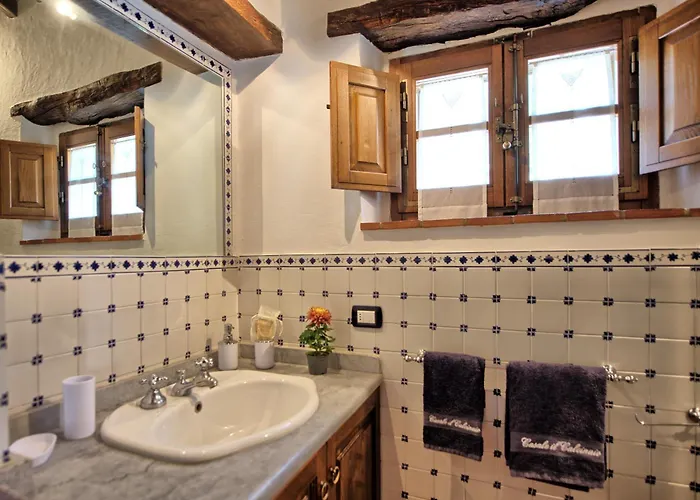 Antico Casale By Posarellivillas *